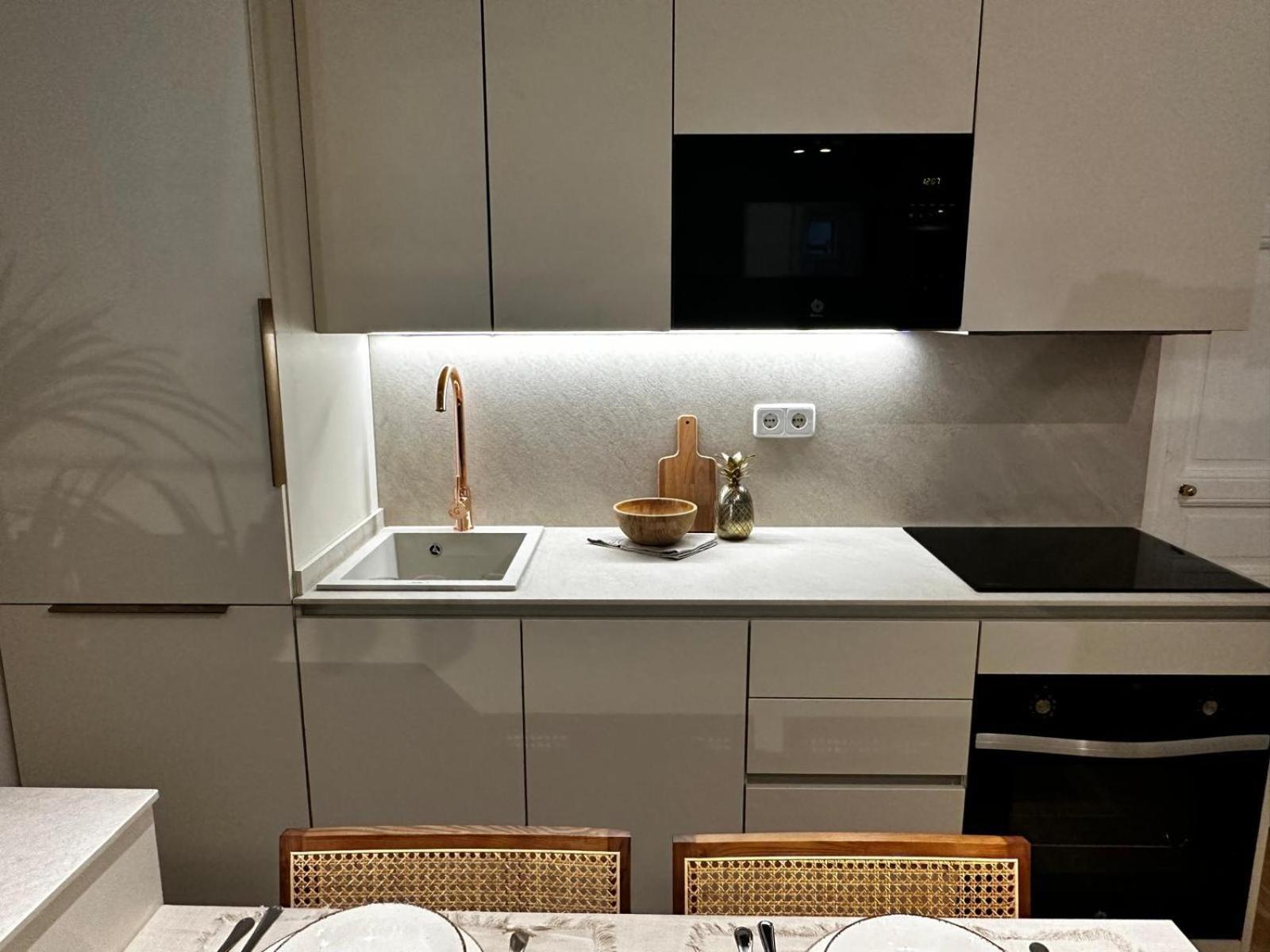 Piso 2 Habitaciones En El Centro Madrid Eksteriør billede