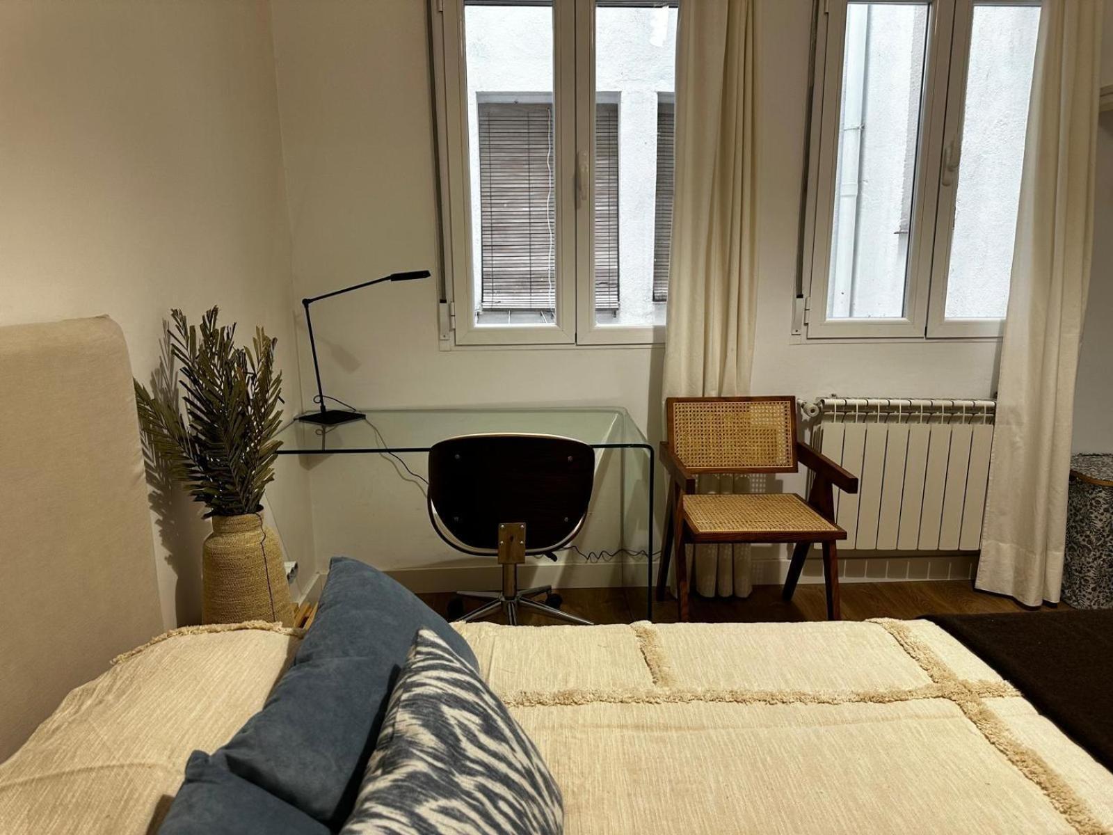 Piso 2 Habitaciones En El Centro Madrid Eksteriør billede