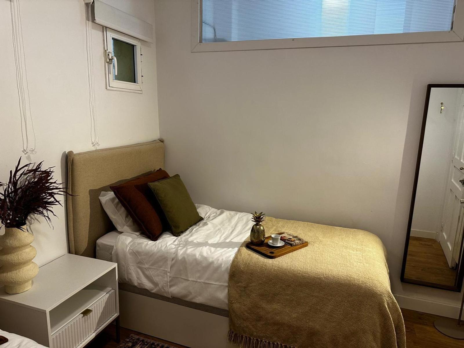 Piso 2 Habitaciones En El Centro Madrid Eksteriør billede