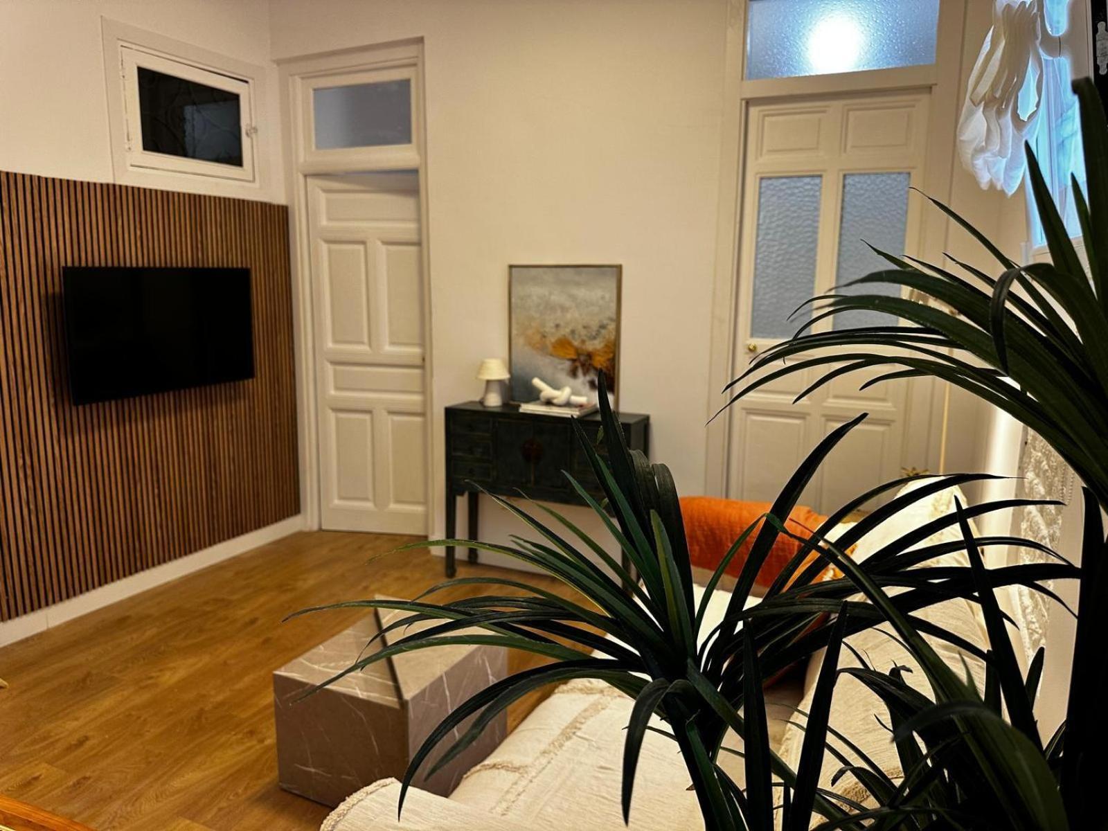 Piso 2 Habitaciones En El Centro Madrid Eksteriør billede