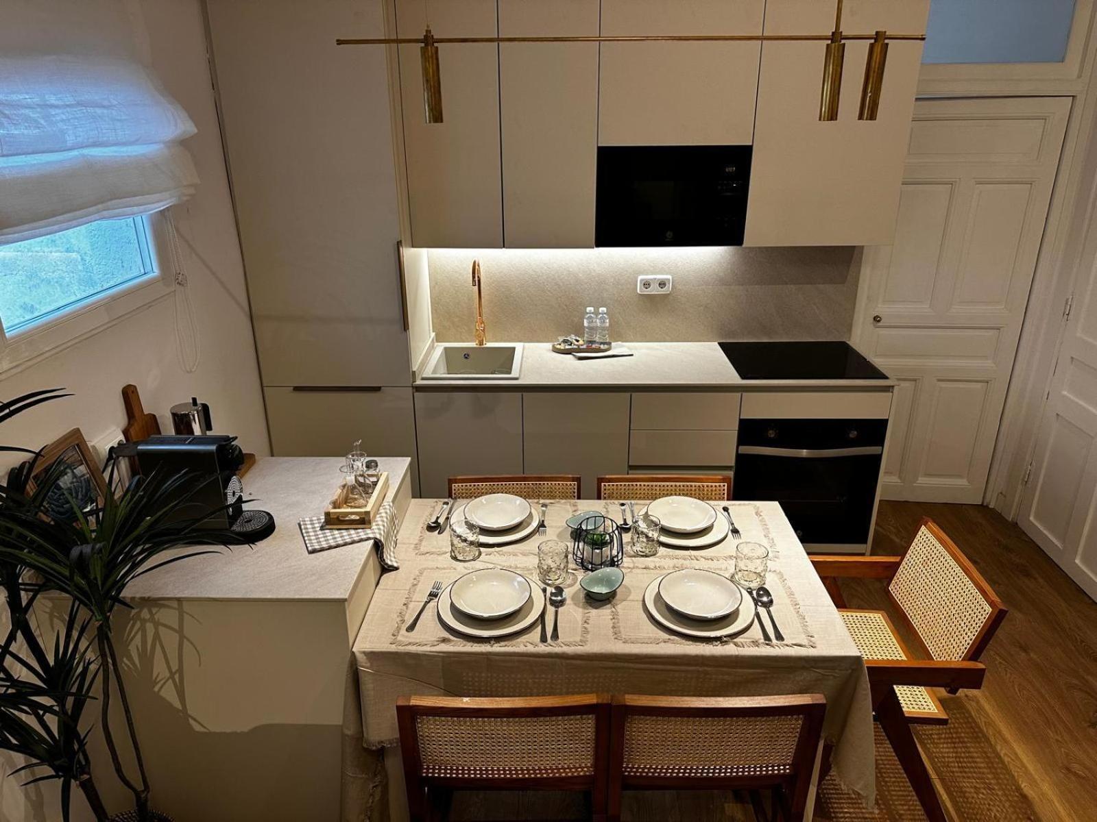 Piso 2 Habitaciones En El Centro Madrid Eksteriør billede